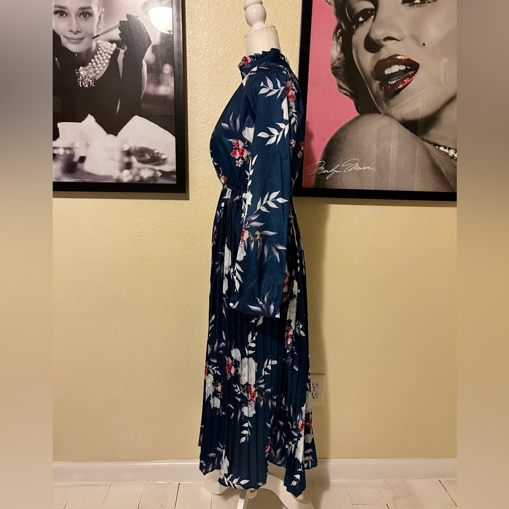 Flower Dress - image 3